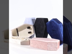 Custom Organizer Storage velvet Jewelry Travel Box OEM Christmas jewelry gift box